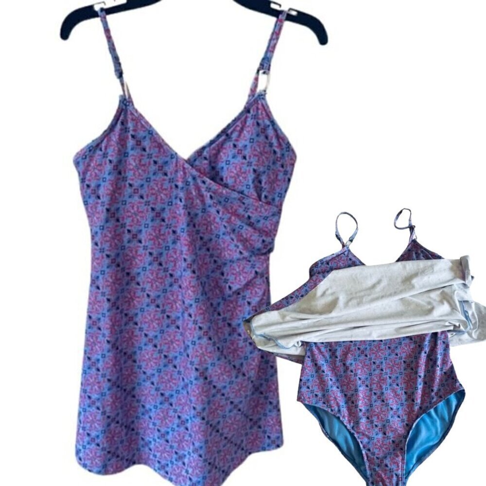 🏖️ NWT Liz Claiborne Women’s Geometric Swim Dress – Size 6 🏖️